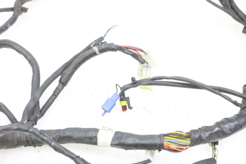 photo de CABLEADO YAMAHA X-MAX XMAX 125 (2010 - 2013) - Zoom estado de uso