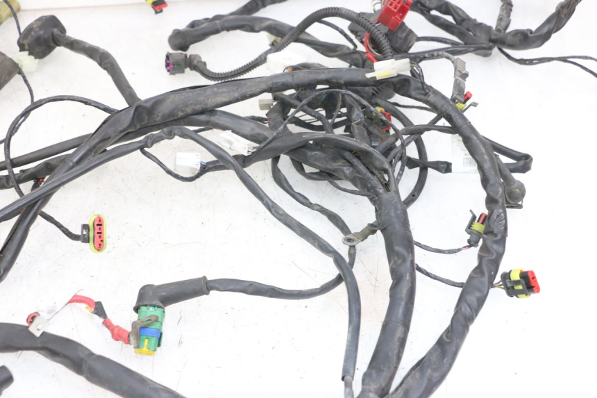 photo de CABLEADO PIAGGIO X10 125 (2012 - 2017) - Características distintivas