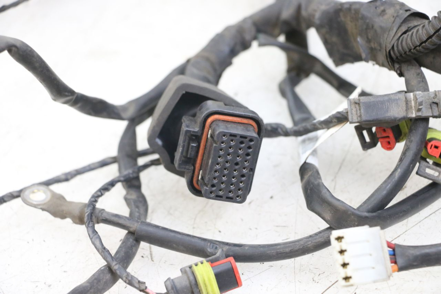 photo de CABLEADO PIAGGIO X10 125 (2012 - 2017) - Zoom estado de uso