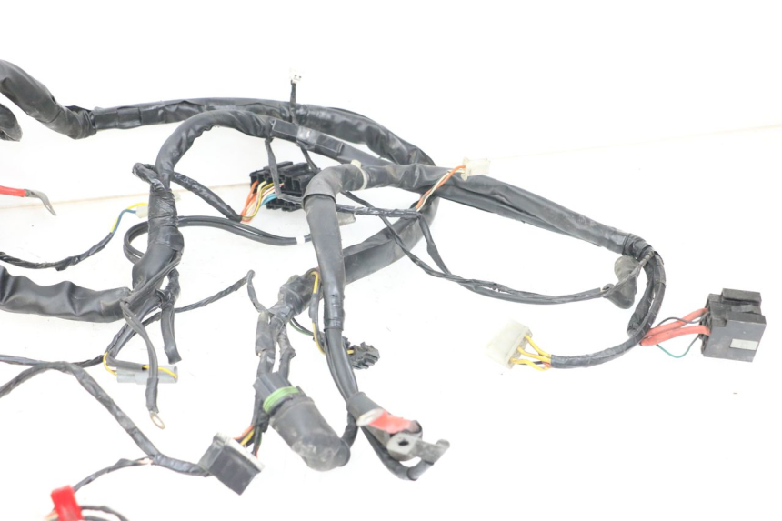 photo de CABLEADO PIAGGIO X8 125 (2004 - 2007) - Zoom sobre los componentes