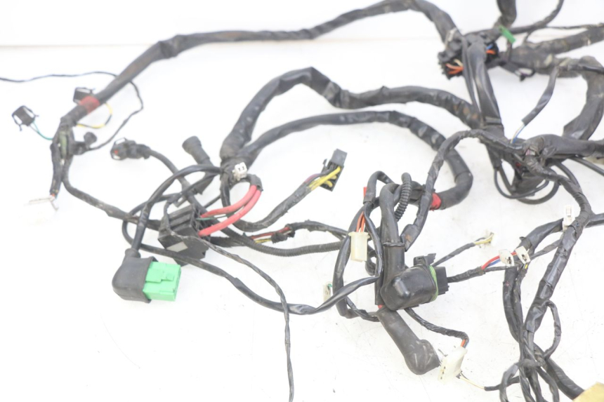 photo de CABLEADO PIAGGIO XEVO - X EVO 125 (2007 - 2017) - Detalles de los puntos de fijación