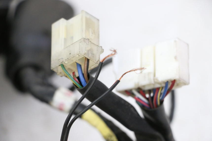 photo de CABLEADO YAMAHA XJ6 ABS 600 (2008 - 2016) - Recambio usado revisado