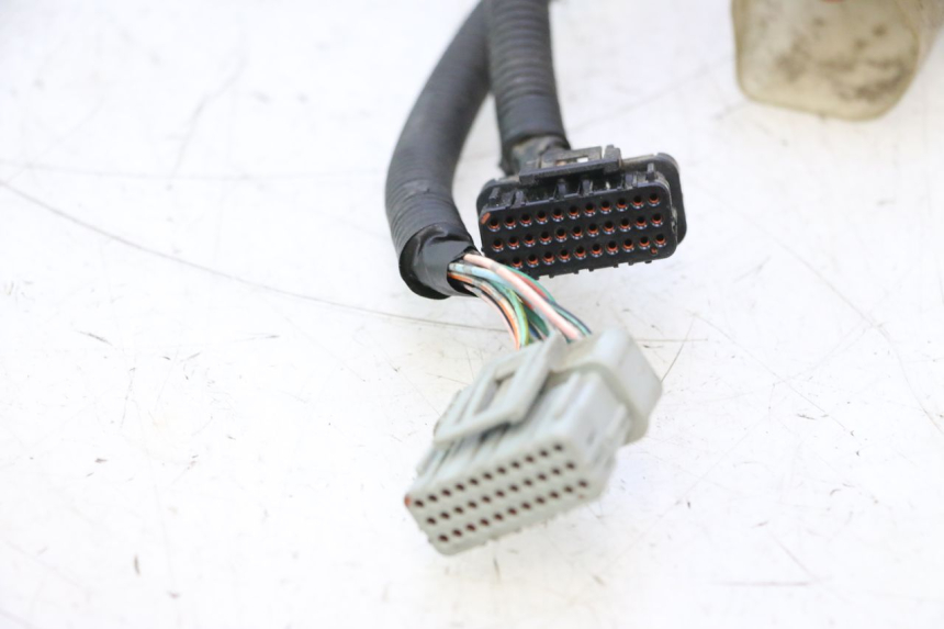 photo de CABLEADO HONDA XLV VARADERO 125 (2007 - 2012) - Detalles de los puntos de fijación
