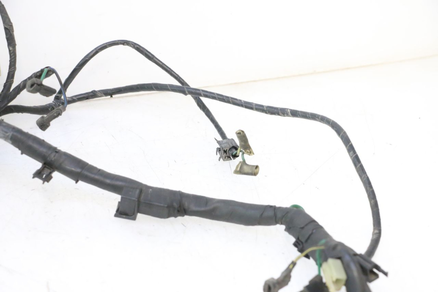 photo de CABLEADO HONDA XRV AFRICA TWIN 750 (1990 - 1992) - Primer plano técnico