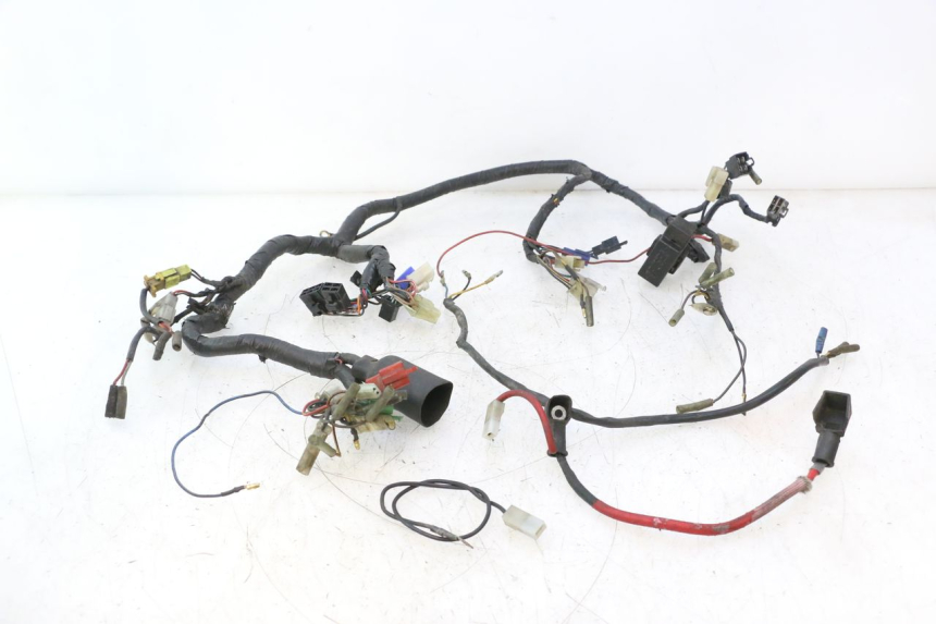 photo de CABLEADO YAMAHA XV VIRAGO 535 (1988 - 2004) - Detalles de los puntos de fijación