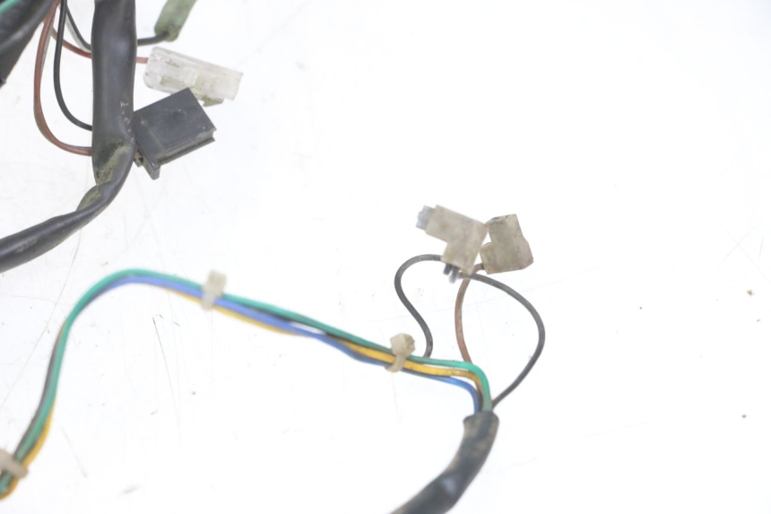 photo de CABLEADO YAMAHA BW'S NG NEXT GENERATION 50 (1996 - 2003) - Zoom sobre los componentes