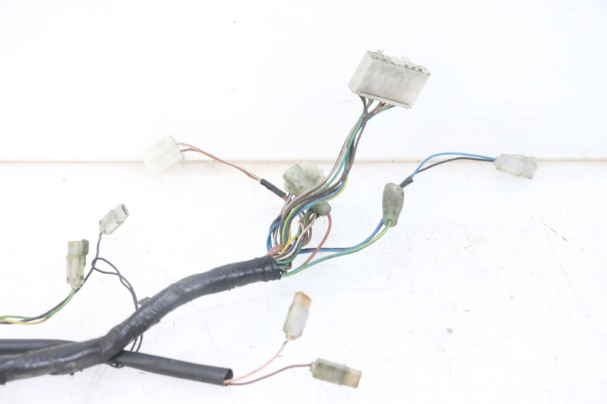 photo de CABLEADO YAMAHA BW'S NG NEXT GENERATION 50 (1996 - 2003) - Detalles de los puntos de fijación