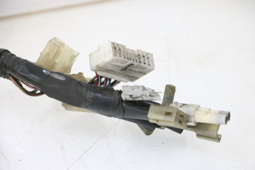 photo de CABLEADO YAMAHA FZ6 FAZER S2 600 (2007 - 2011) - Inspección visual detallada