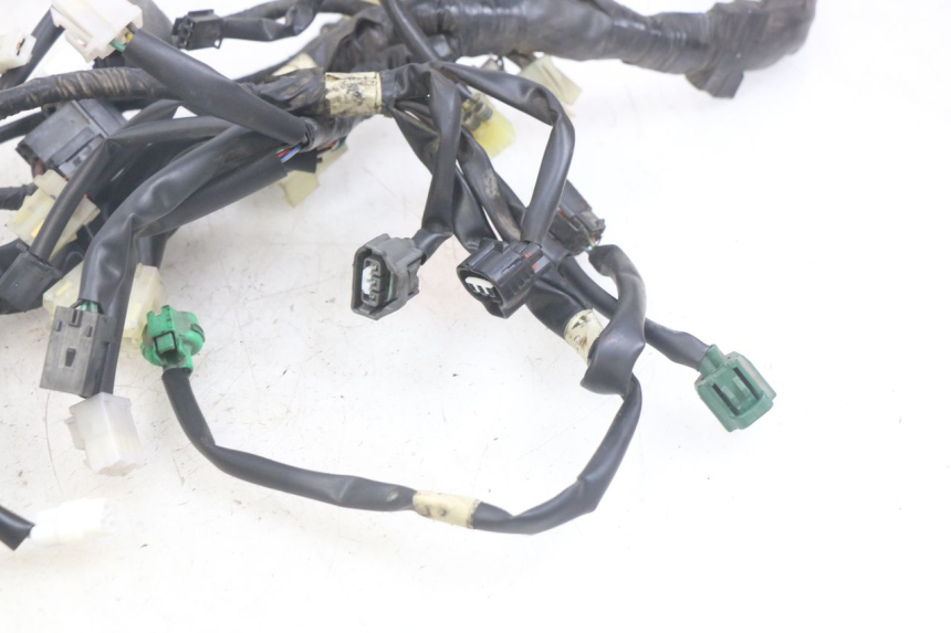 photo de CABLEADO YAMAHA YP MAJESTY 400 (2004 - 2008) - Detalles de los puntos de fijación