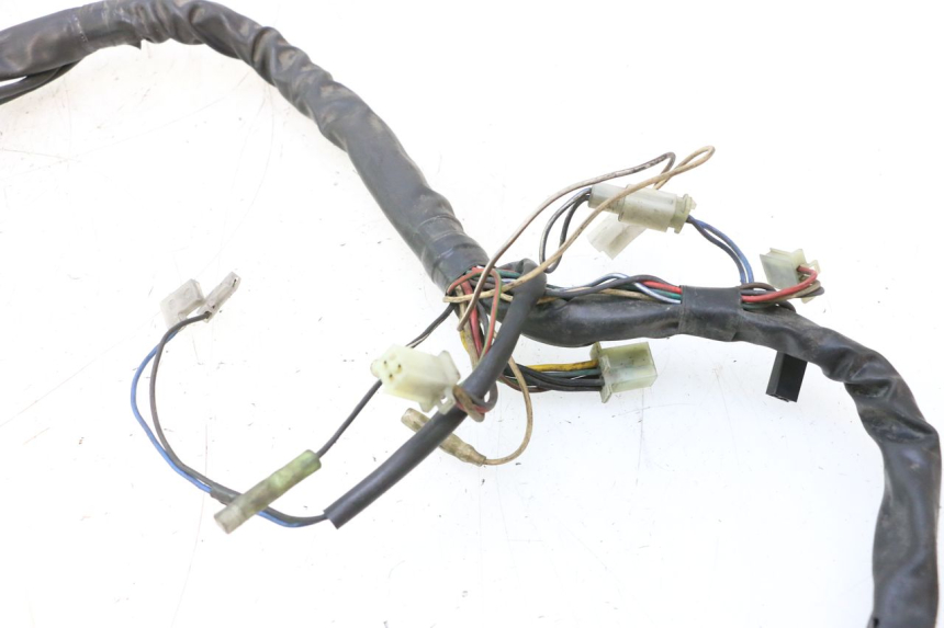 photo de CABLEADO YAMAHA YP MAJESTY 125 (1998 - 2001) - Primer plano técnico