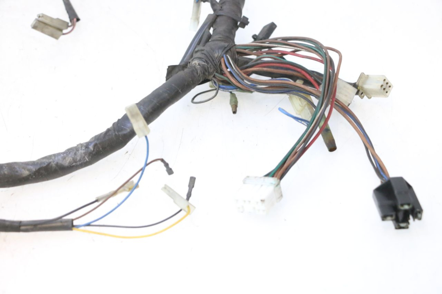 photo de CABLEADO YAMAHA YP MAJESTY 125 (2007 - 2010) - Enfoque en la estructura