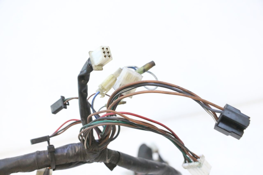 photo de CABLEADO YAMAHA YP MAJESTY 125 (2007 - 2010) - Primer plano técnico