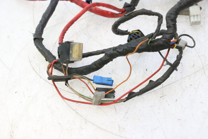 photo de CABLEADO YAMAHA YP MAJESTY 125 (2002 - 2006) - Características distintivas