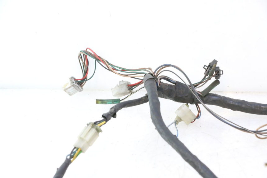 photo de CABLEADO YAMAHA YP MAJESTY 125 (2002 - 2006) - Perfil de la pieza de repuesto