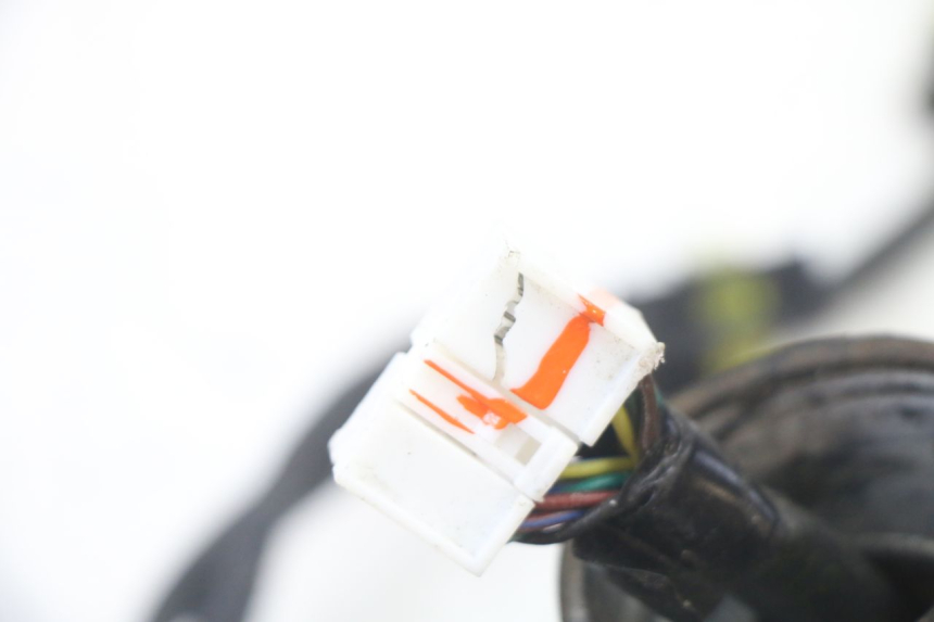 photo de CABLEADO YAMAHA YP X-MAX XMAX 400 (2014 - 2017) - Inspección visual detallada
