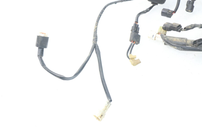 photo de CABLEADO YAMAHA YZ-F YZF 250 (2014 - 2018) - Primer plano técnico