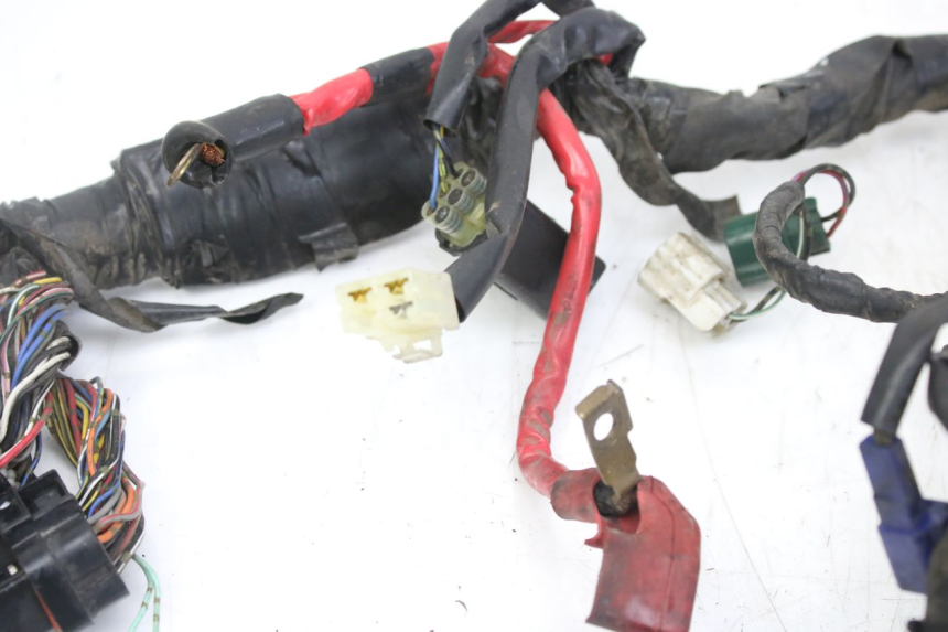 photo de CABLEADO YAMAHA YZF R1 1000 (2007 - 2008) - Zoom sobre los componentes