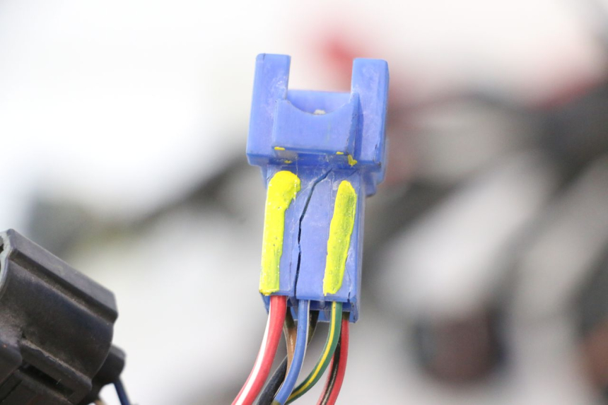 photo de CABLEADO YAMAHA YZF R6 600 (2008 - 2009) - Zoom estado de uso