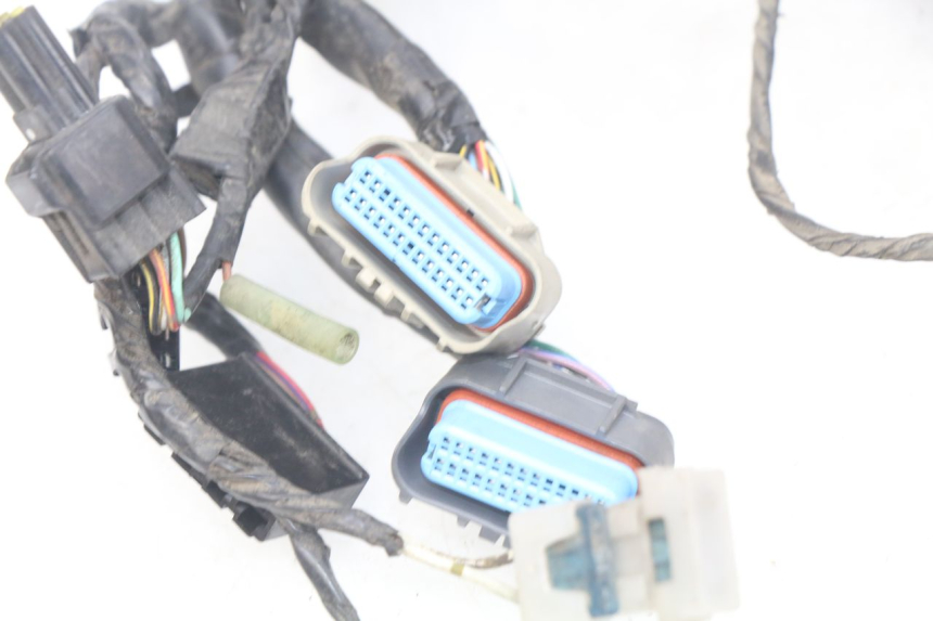 photo de CABLEADO KAWASAKI Z S 750 (2003 - 2006) - Detalles de los puntos de fijación