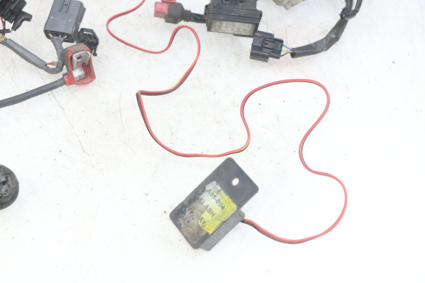 photo de CABLEADO KAWASAKI Z 750 (2007 - 2013) - Características distintivas