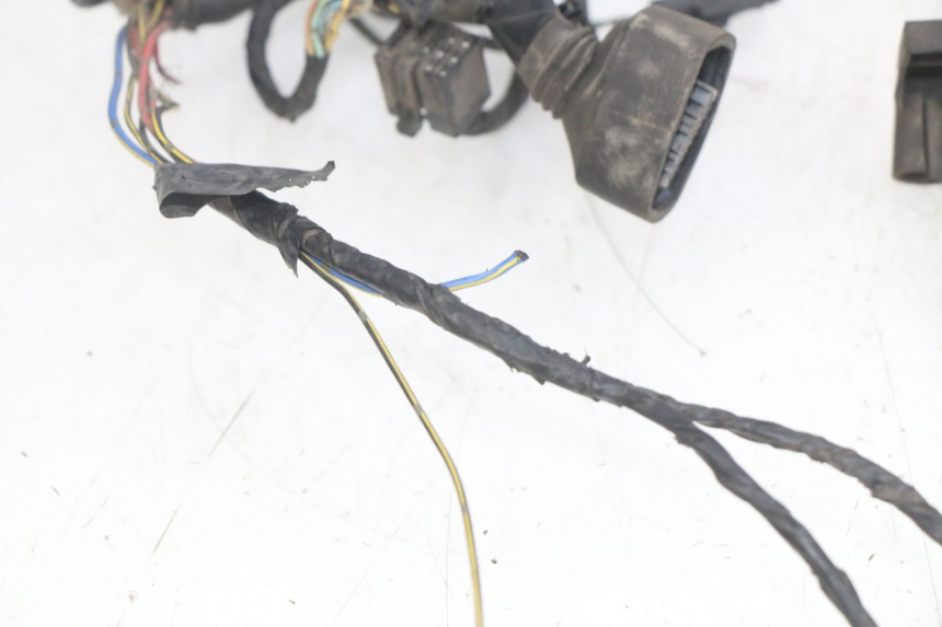 photo de CABLEADO KAWASAKI Z 750 (2007 - 2013) - Primer plano de alta resolución