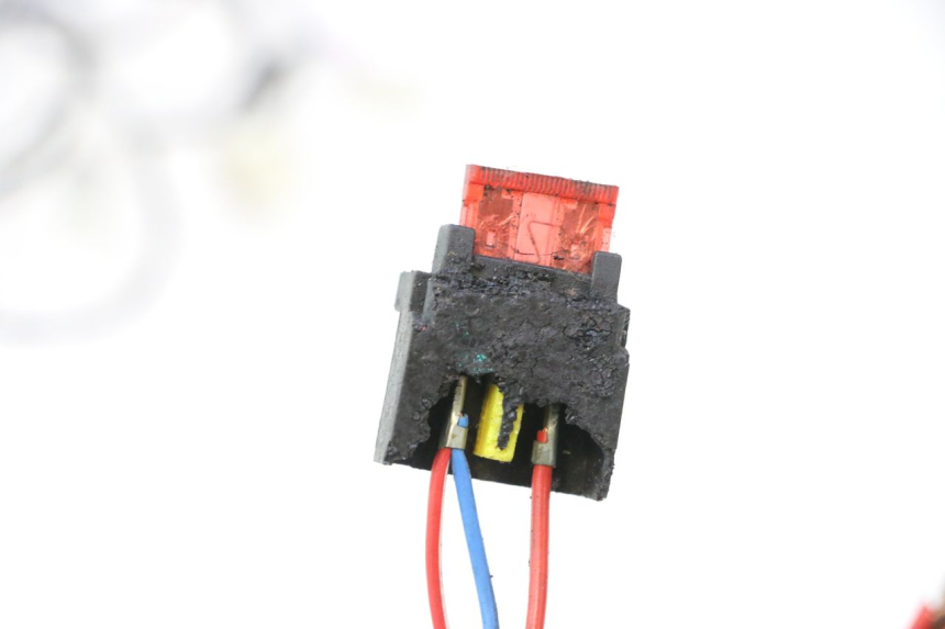 photo de CABLEADO PIAGGIO ZIP 2T 50 (2009 - 2019) - Primer plano de alta resolución