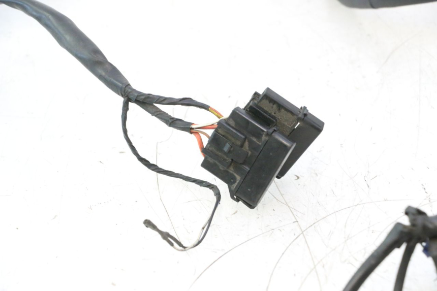 photo de CABLEADO PIAGGIO ZIP 4T 50 (2018 - 2020) - Zoom estado de uso