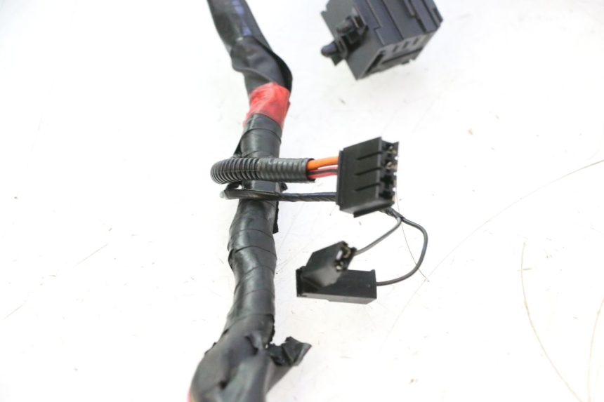 photo de CABLEADO PIAGGIO ZIP IGET 4T 50 (2021 - 2023) - Inspección visual detallada