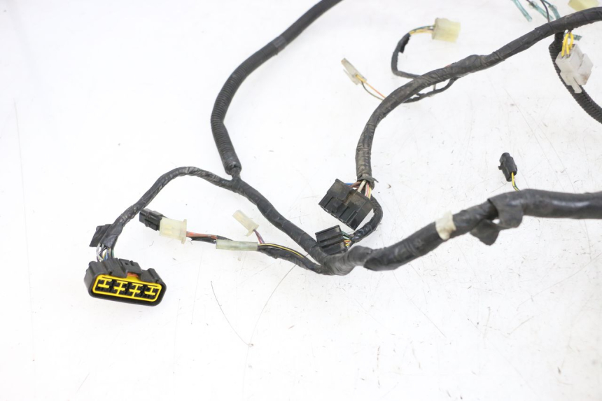 photo de CABLEADO KAWASAKI ZR 7 750 (1999 - 2004) - Estado de la superficie y material