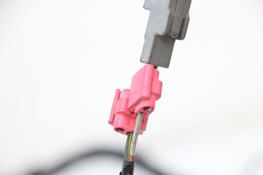 photo de CABLEADO KAWASAKI ZX-6R ZX6R 600 (2000 - 2002) - Detalles de los puntos de fijación