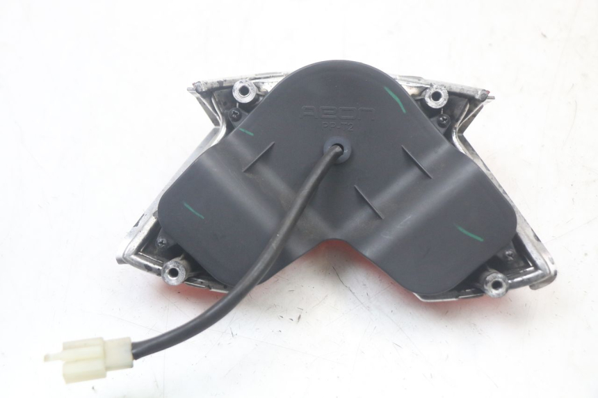 photo de FARO TRASERO QUADRO 3D S 350 (2013 - 2018) - Otra vista del artículo