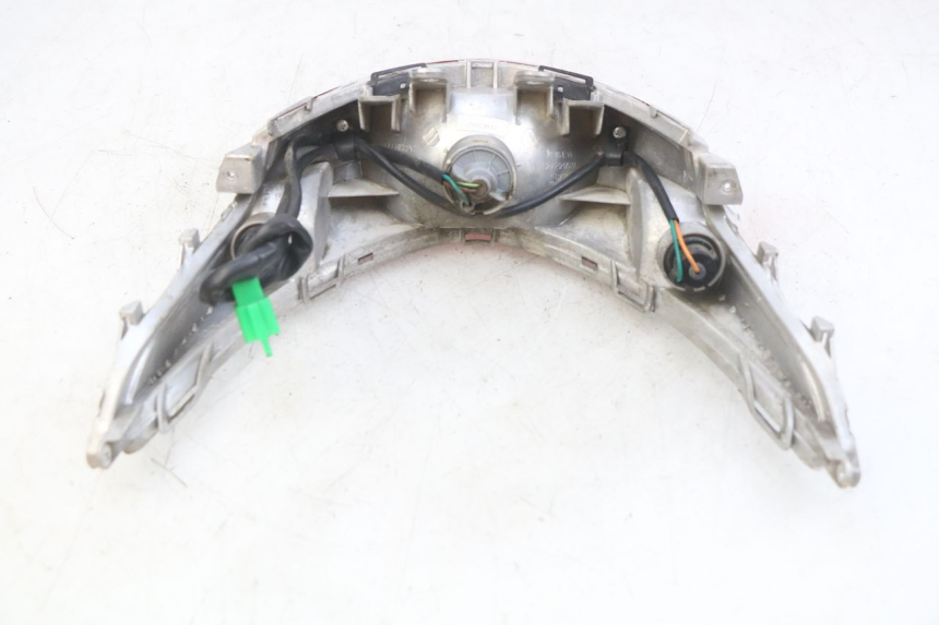 photo de LUZ TRASERA KYMCO AGILITY 16+ 4T 50 (2018 - 2023) - Otra vista del artículo