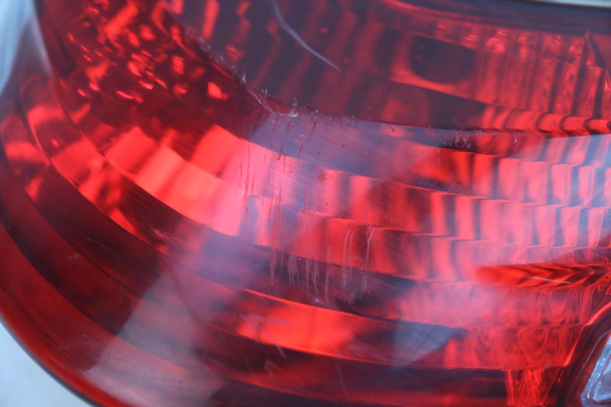 photo de LUZ TRASERA KYMCO AGILITY 16+ 4T 50 (2018 - 2023) - Otra perspectiva