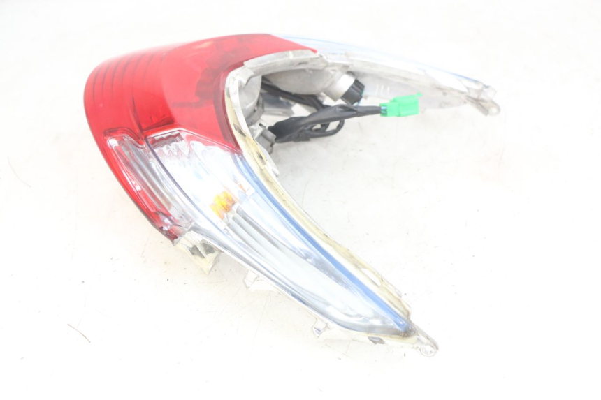 photo de LUZ TRASERA KYMCO AGILITY 16+ 4T 50 (2018 - 2023) - Marcados y referencias originales