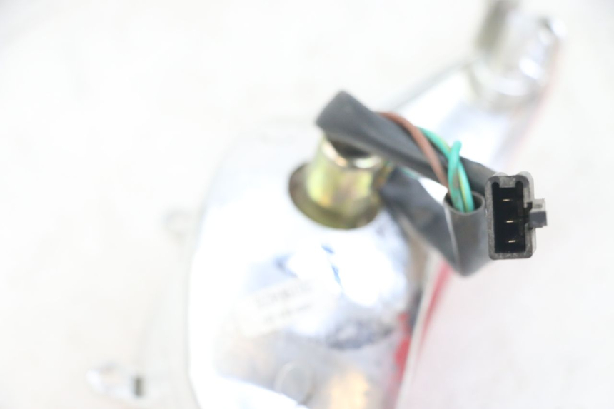 photo de LUZ TRASERA KYMCO AGILITY 4T 50 (2018 - 2022) - Detalle de la pieza