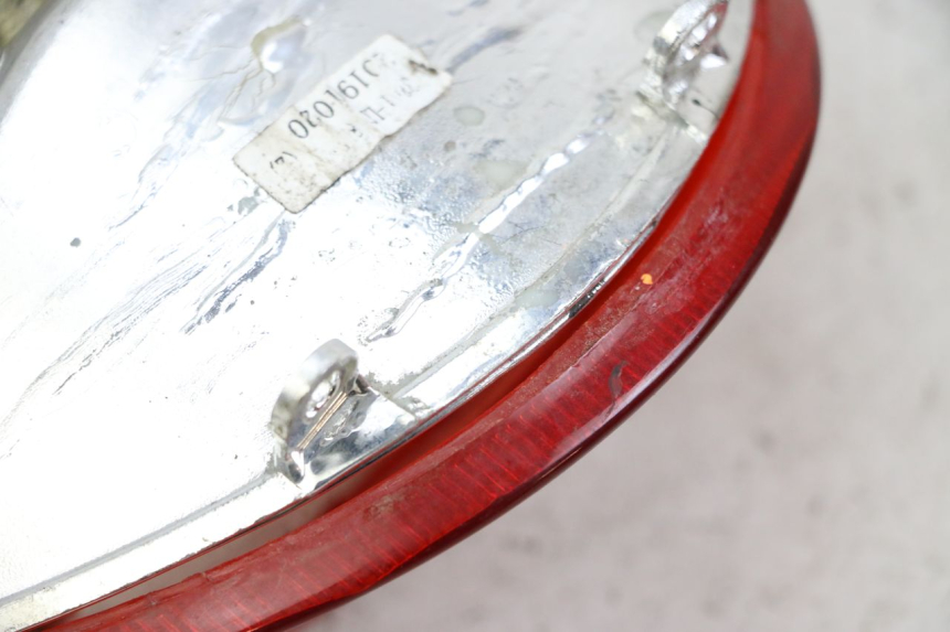 photo de LUZ TRASERA KYMCO AGILITY 4T 50 (2018 - 2022) - Zoom estado de uso