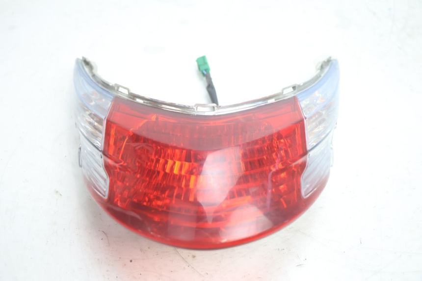 photo de LUZ TRASERA KYMCO AGILITY CITY 2T 50 (2008 - 2016) - Primer plano técnico