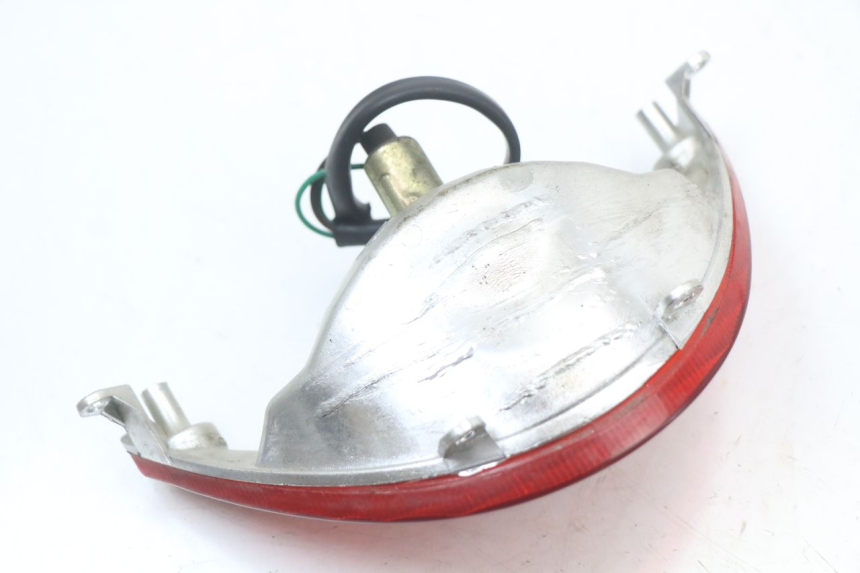 photo de LUZ TRASERA KYMCO AGILITY PREMIUM 50 (2007 - 2010) - Detalle de la pieza