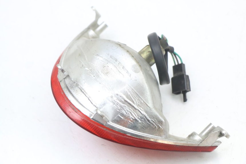 photo de LUZ TRASERA KYMCO AGILITY PREMIUM 50 (2007 - 2010) - Zoom estado de uso