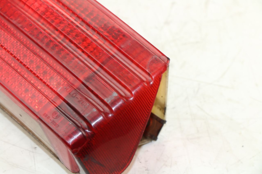 photo de FARO TRASERO BMW K LT ABS 1100 (1990 - 1996) - Detalles de los puntos de fijación