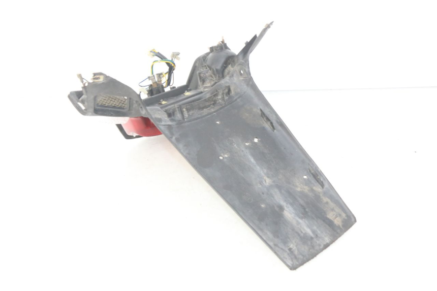 photo de LUZ TRASERA MBK BOOSTER NEXT GENERATION 50 (2004 - 2007) - Otra perspectiva