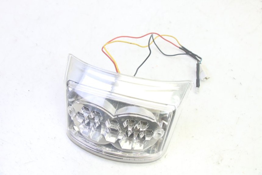 photo de LUZ TRASERA MBK BOOSTER SPIRIT 50 (2004 - 2017) - Detalle de la pieza