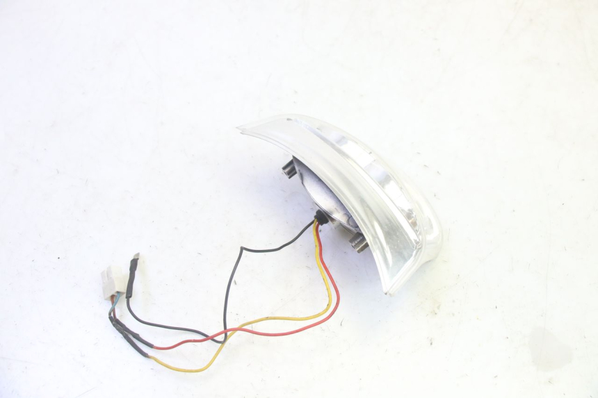 photo de LUZ TRASERA MBK BOOSTER SPIRIT 50 (2004 - 2017) - Otra perspectiva