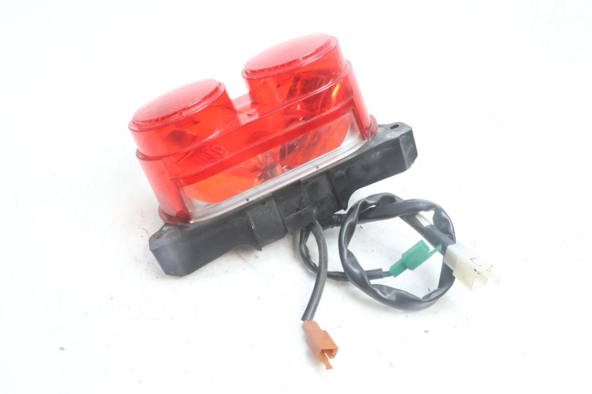photo de LUZ TRASERA YAMAHA BW'S BWS 125 (2010 - 2013) - Otra perspectiva