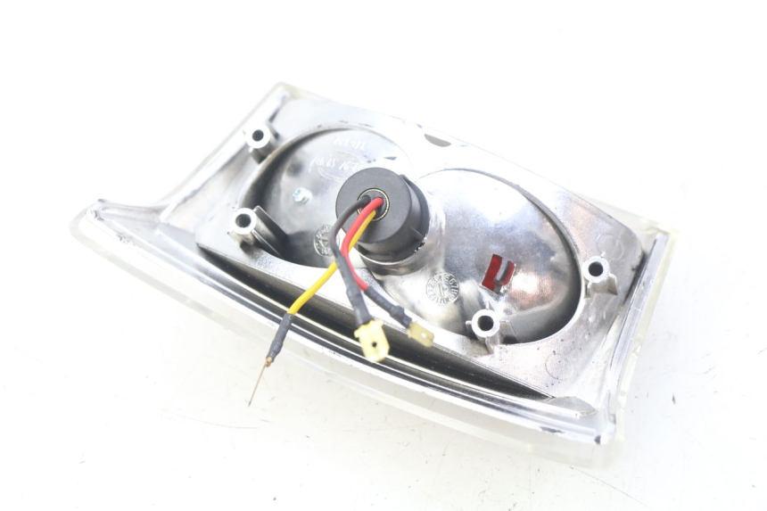 photo de LUZ TRASERA YAMAHA BW'S NAKED 50 (2008 - 2019) - Otra perspectiva