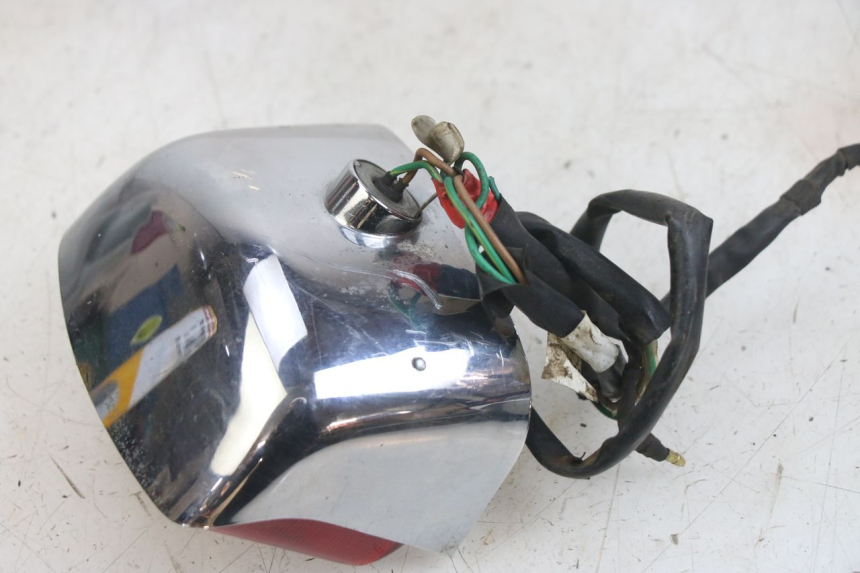 photo de LUZ TRASERA HONDA CA REBEL 125 (1995 - 2001) - Detalle de la pieza