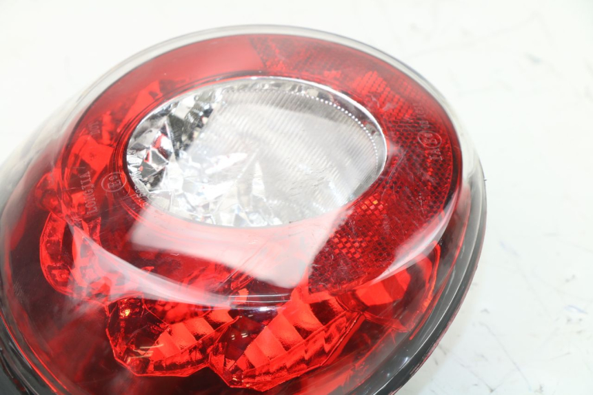 photo de LUZ TRASERA S-RIDER CAPRI 2T 50 (2010 - 2017) - Zoom estado de uso