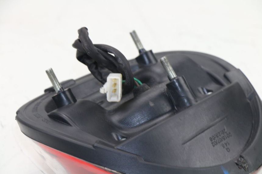 photo de LUZ TRASERA S-RIDER CAPRI 2T 50 (2010 - 2017) - Recambio usado revisado
