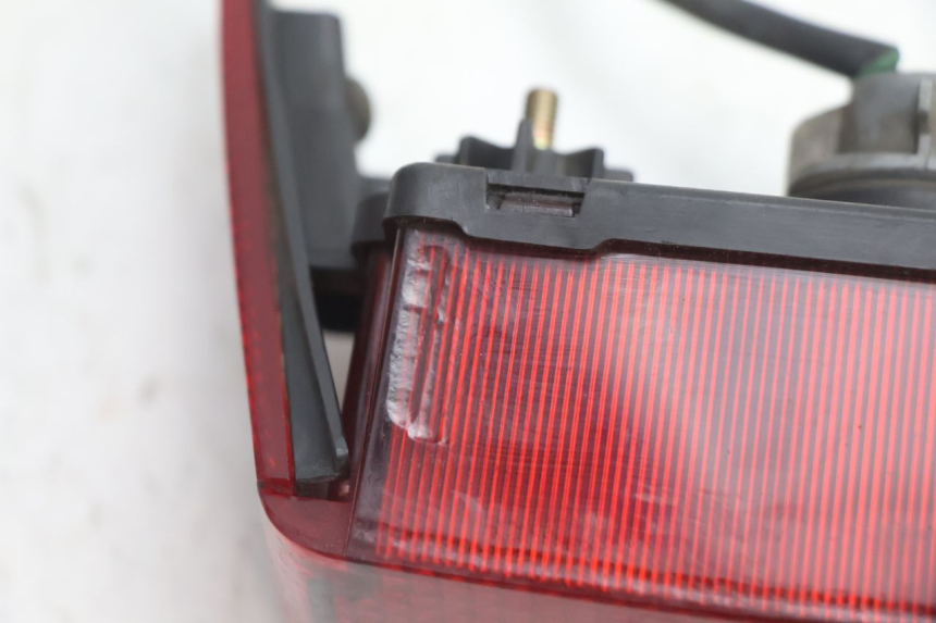 photo de LUZ TRASERA HONDA CB TWO FIFTY 250 (1991 - 2002) - Recambio usado revisado