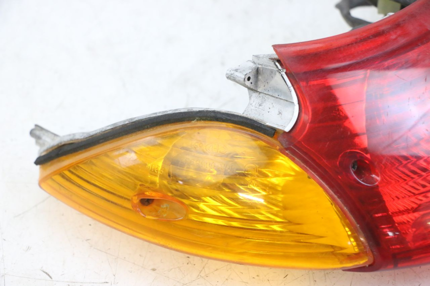 photo de LUZ TRASERA HONDA CBF 500 (2004 - 2007) - Zoom estado de uso